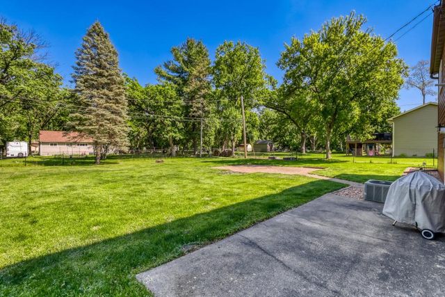 9951 Ibis Street NW, Coon Rapids, MN 55433