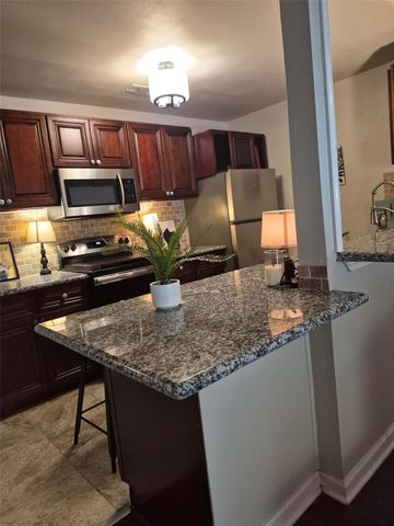 10711 Kirkside Drive, Houston, TX 77096