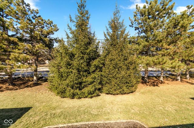 606 Eagle Crest Drive, Brownsburg, IN 46112