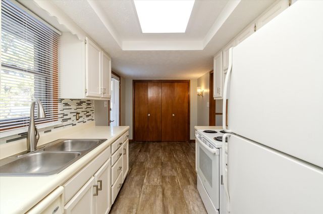 606 Eagle Crest Drive, Brownsburg, IN 46112