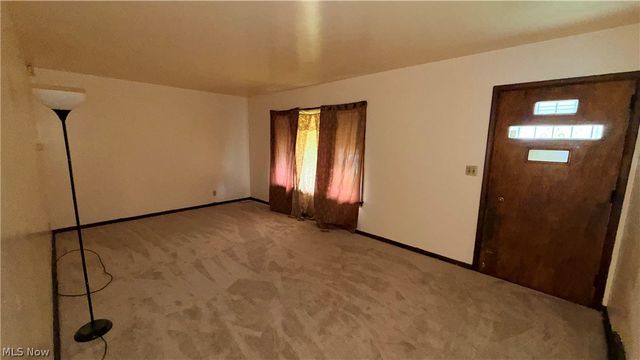 1101 Fess Avenue, Akron, OH 44307