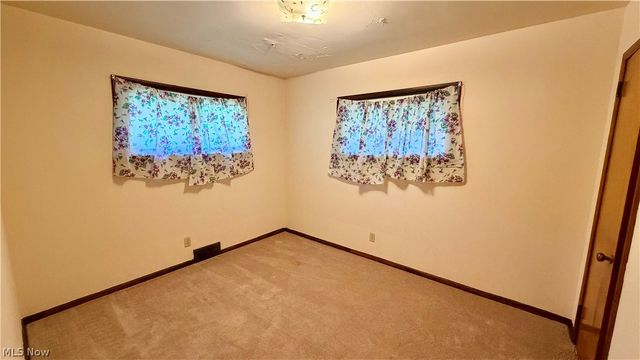 1101 Fess Avenue, Akron, OH 44307