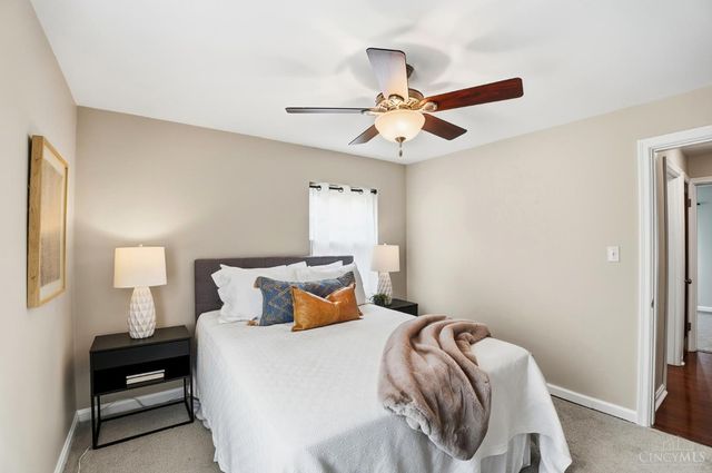 3790 N Broadlawn Circle, Silverton, OH 45236