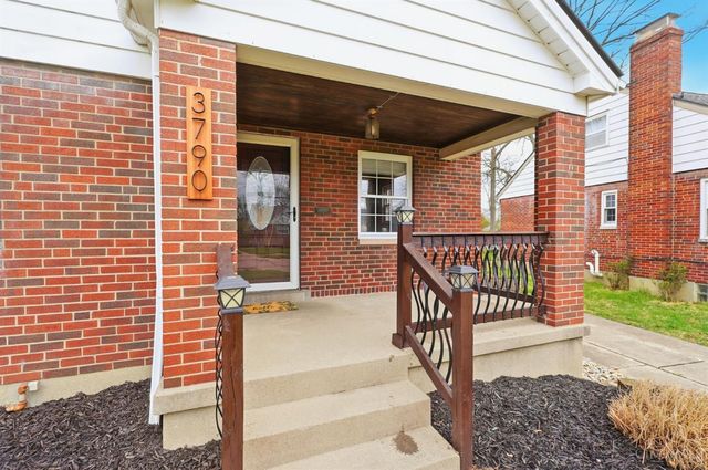 3790 N Broadlawn Circle, Silverton, OH 45236