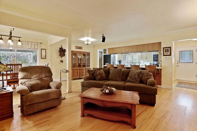 1419 Holly Dr, Lodi, CA 95242