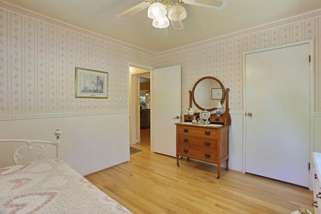 1419 Holly Dr, Lodi, CA 95242