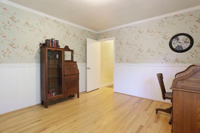 1419 Holly Dr, Lodi, CA 95242