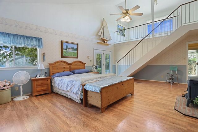 1419 Holly Dr, Lodi, CA 95242
