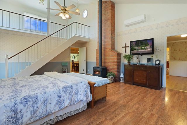 1419 Holly Dr, Lodi, CA 95242