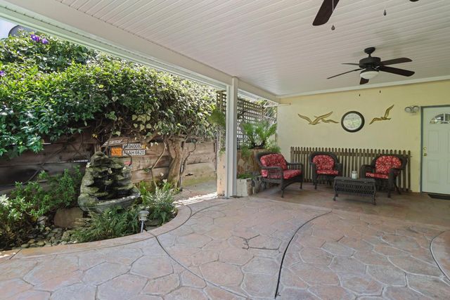 1419 Holly Dr, Lodi, CA 95242
