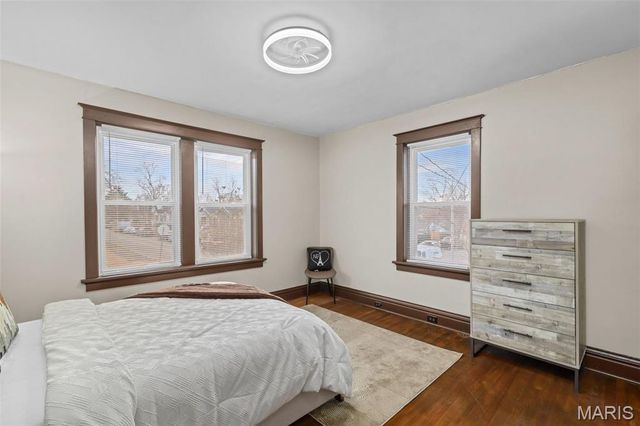 4331 S 38th Street, St Louis, MO 63116