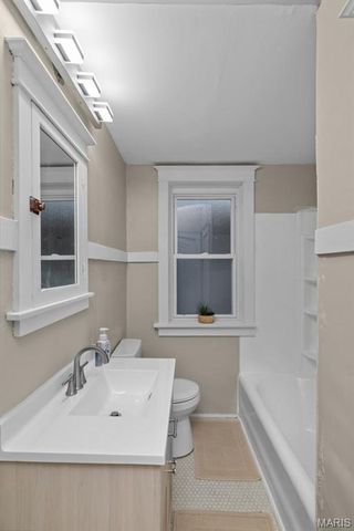 4331 S 38th Street, St Louis, MO 63116