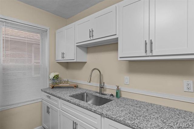 4331 S 38th Street, St Louis, MO 63116