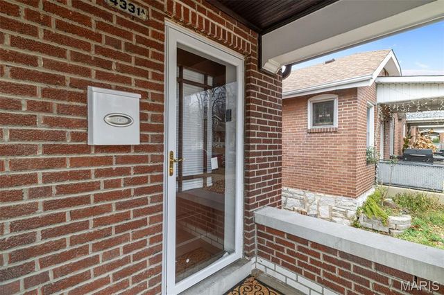 4331 S 38th Street, St Louis, MO 63116