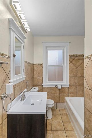 4331 S 38th Street, St Louis, MO 63116