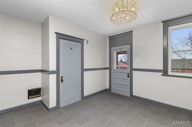 4331 S 38th Street, St Louis, MO 63116