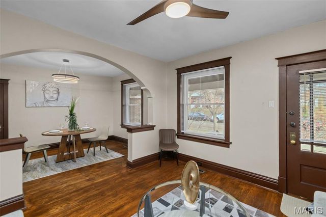 4331 S 38th Street, St Louis, MO 63116