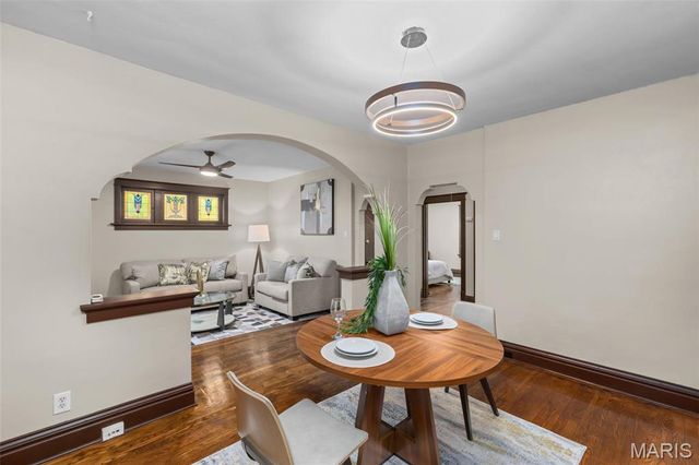 4331 S 38th Street, St Louis, MO 63116