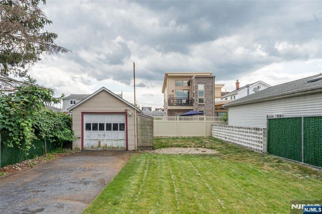 174 Page Avenue, Lyndhurst, NJ 07071