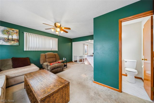 21790 Kennison Avenue, Euclid, OH 44123