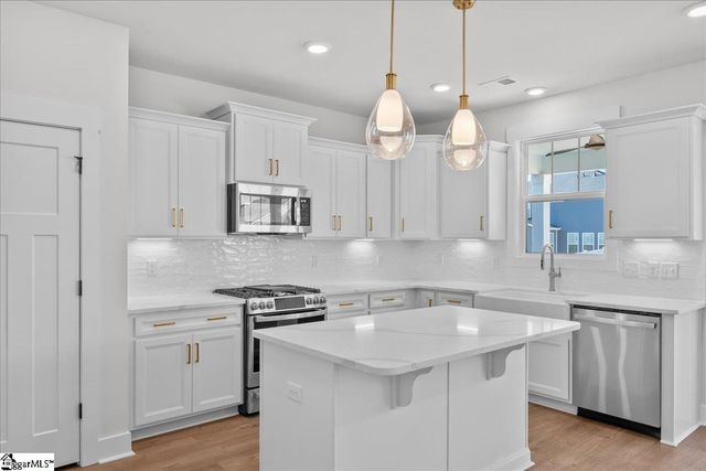 12124 Mahogany Circle, Inman, SC 29349