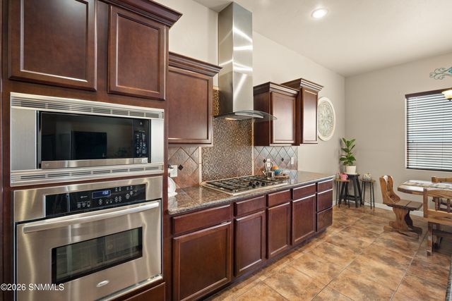 4211 Harp Court, Las Cruces, NM 88011