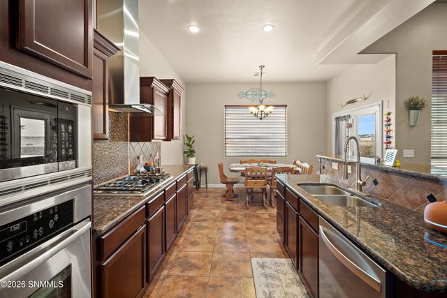 4211 Harp Court, Las Cruces, NM 88011