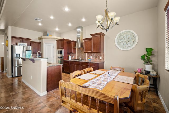 4211 Harp Court, Las Cruces, NM 88011