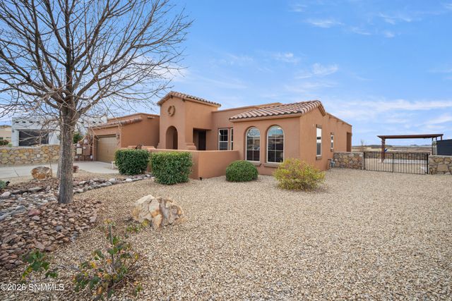 4211 Harp Court, Las Cruces, NM 88011