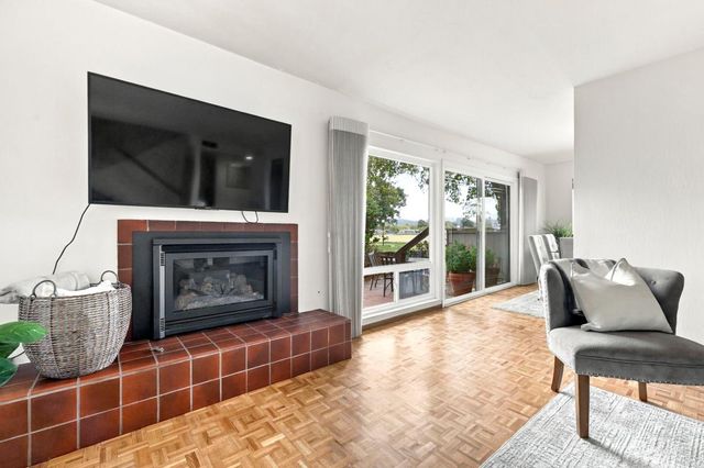 610 Aquarius Lane, Foster City, CA 94404