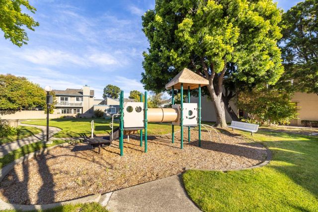 610 Aquarius Lane, Foster City, CA 94404