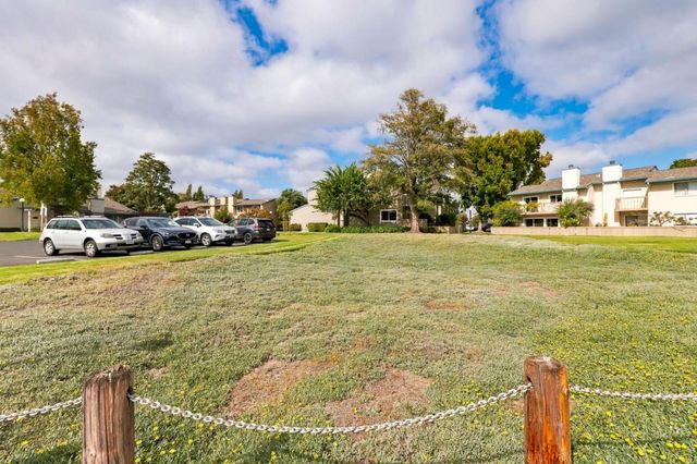 610 Aquarius Lane, Foster City, CA 94404