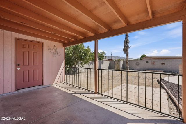 2749 S Pace East Drive, Tucson, AZ 85730
