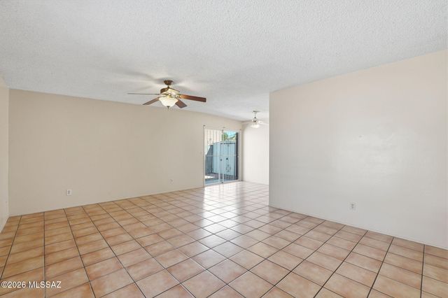 2749 S Pace East Drive, Tucson, AZ 85730