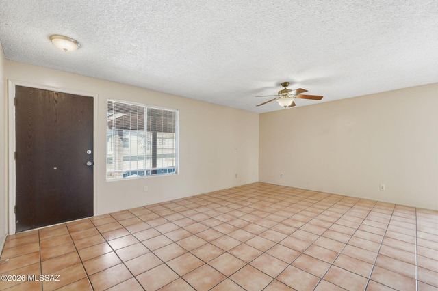 2749 S Pace East Drive, Tucson, AZ 85730