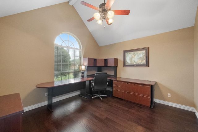 10 Waterwood Court, Mansfield, TX 76063