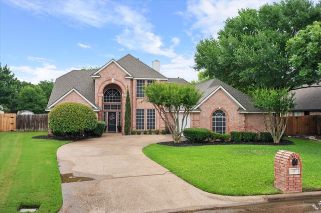 10 Waterwood Court, Mansfield, TX 76063