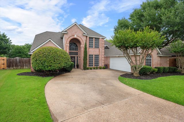 10 Waterwood Court, Mansfield, TX 76063