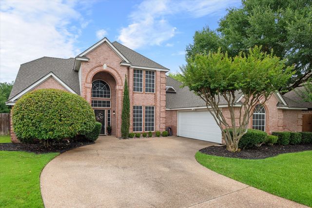 10 Waterwood Court, Mansfield, TX 76063