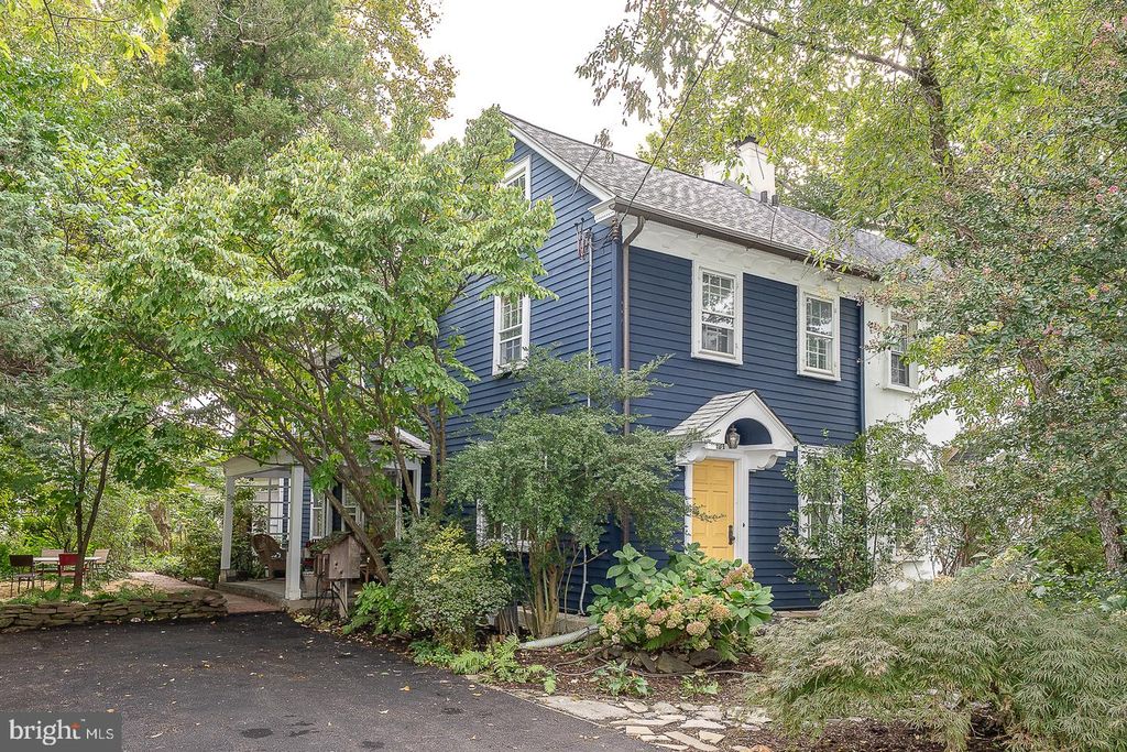 1294 MONTGOMERY AVE, Narberth, PA 19072 — exterior
