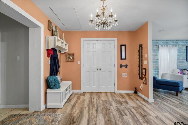 12125 N State Highway 110, Van, TX 75790