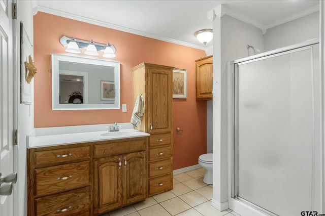12125 N State Highway 110, Van, TX 75790