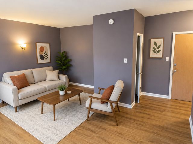 1934 E 74th Street 305, Chicago, IL 60649