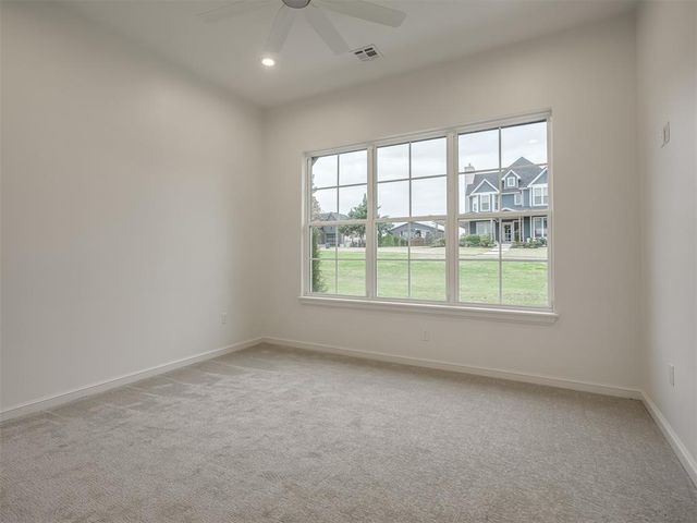 400 Old Farm Road, Edmond, OK 73034