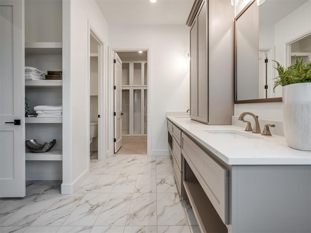 400 Old Farm Road, Edmond, OK 73034