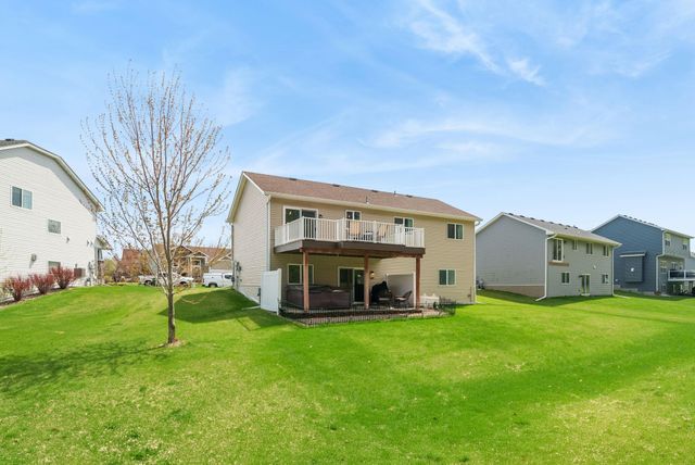 19184 Johnson Street NW, Elk River, MN 55330