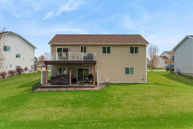 19184 Johnson Street NW, Elk River, MN 55330