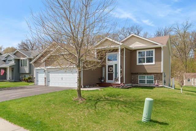 19184 Johnson Street NW, Elk River, MN 55330