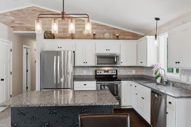 19184 Johnson Street NW, Elk River, MN 55330