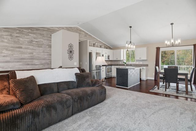 19184 Johnson Street NW, Elk River, MN 55330